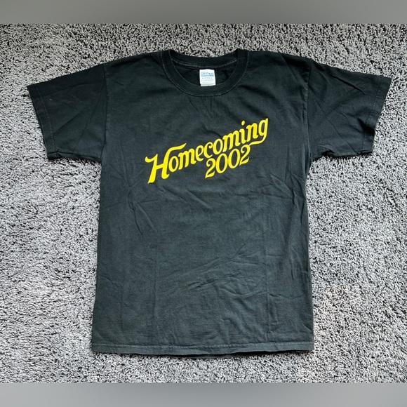 Iowa Hawkeyes 2002 Homecoming Dance Marathon Shirt - Men’s Medium - Classic! - Picture 1 of 7